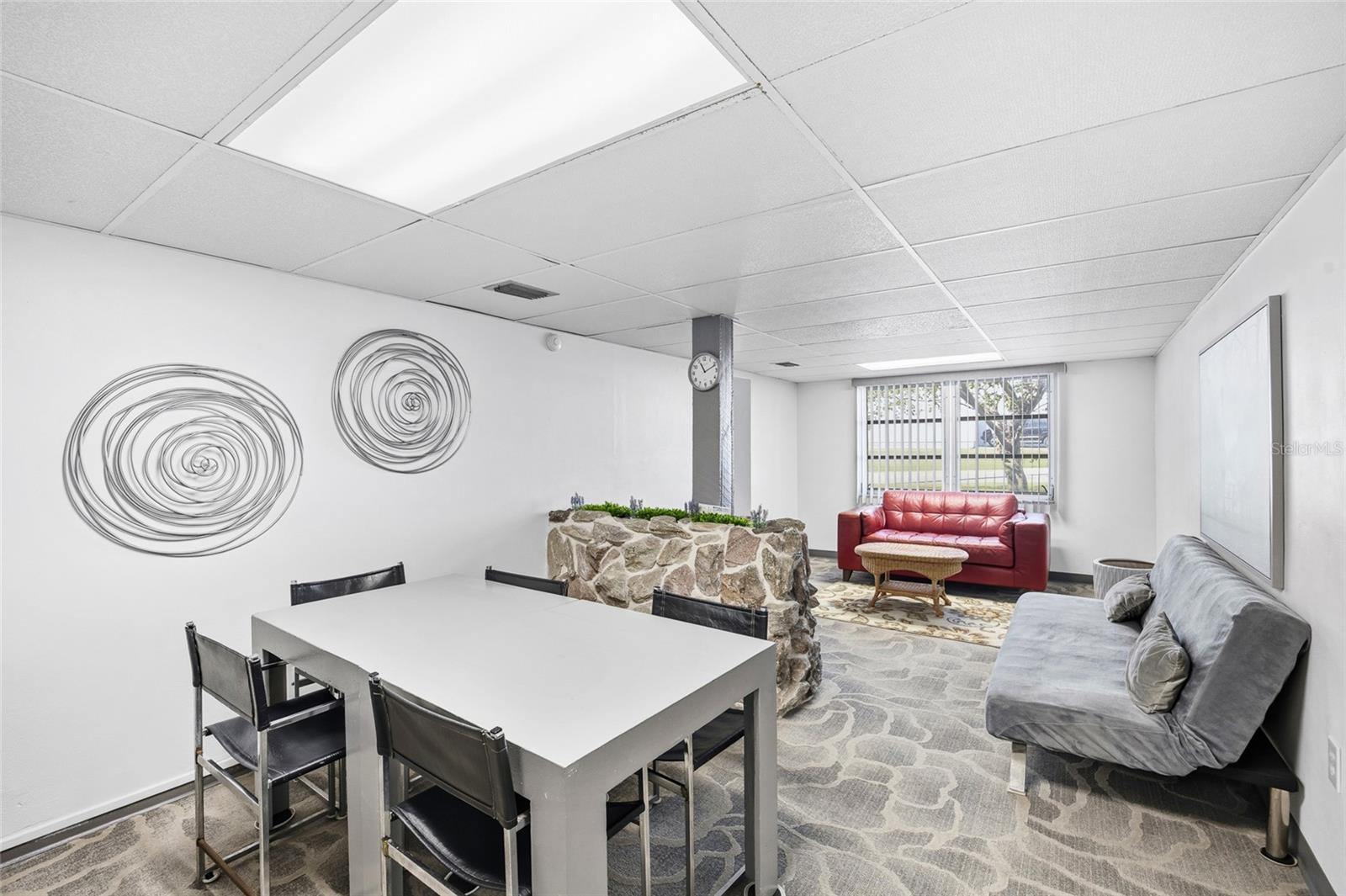 WAVERLY TOWERS CONDO - Residential