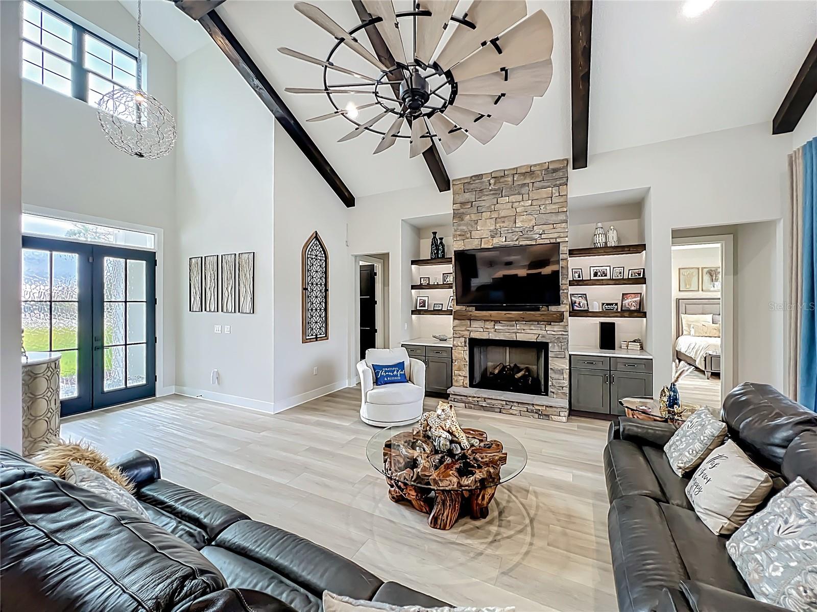 RANCH CLUB SUB - Residential