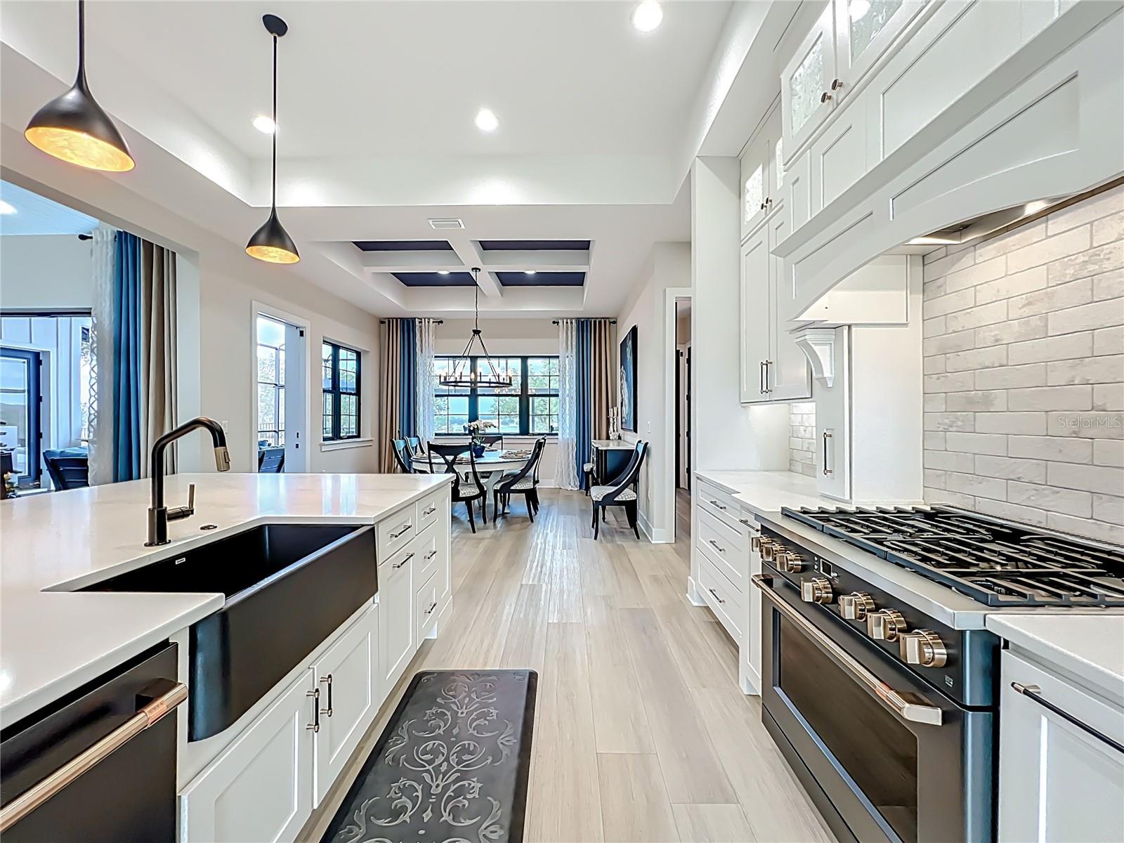 RANCH CLUB SUB - Residential