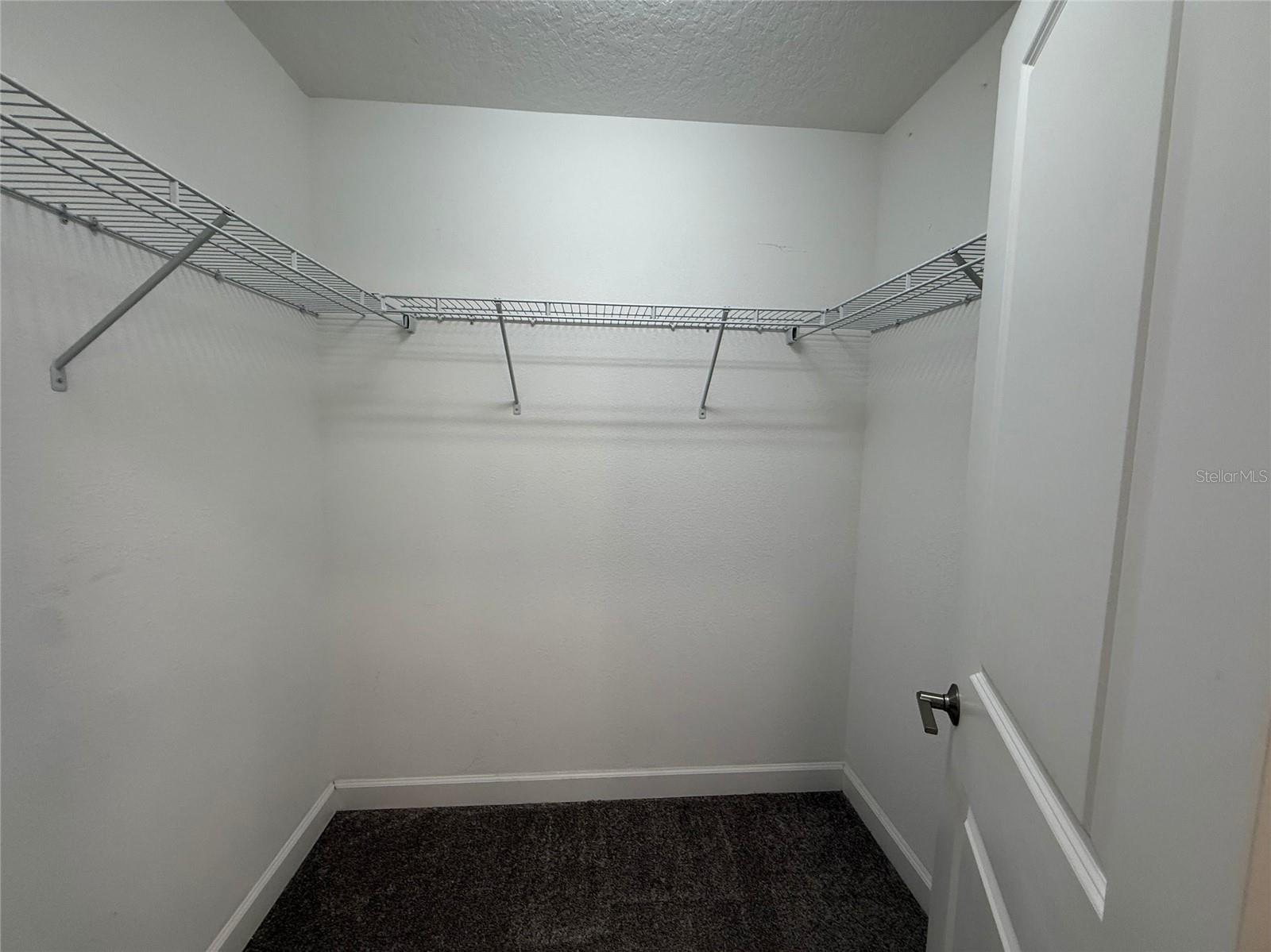 OAKS/MOSS PARK PH N2 & O - Residential Lease