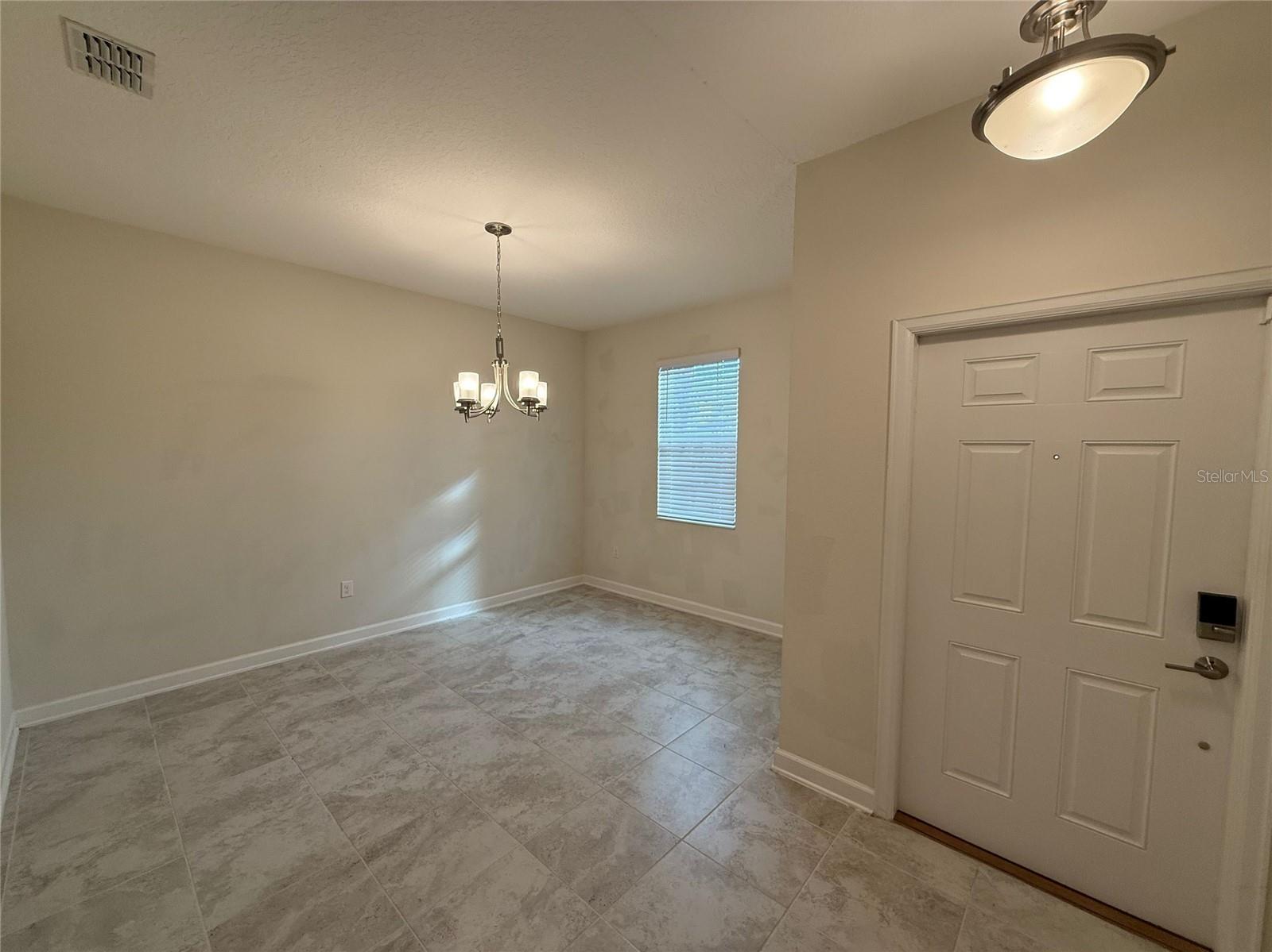 OAKS/MOSS PARK PH N2 & O - Residential Lease