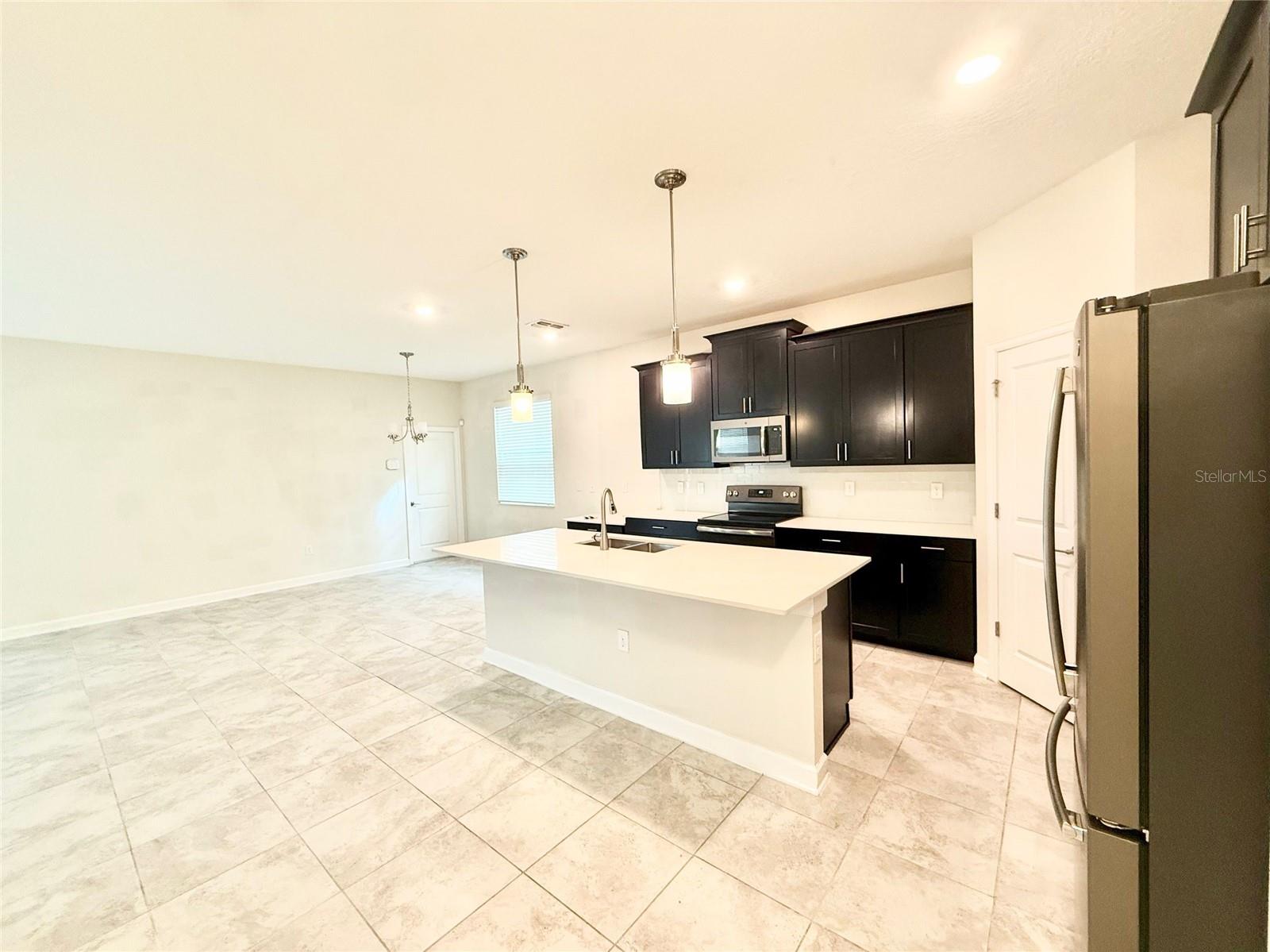 OAKS/MOSS PARK PH N2 & O - Residential Lease