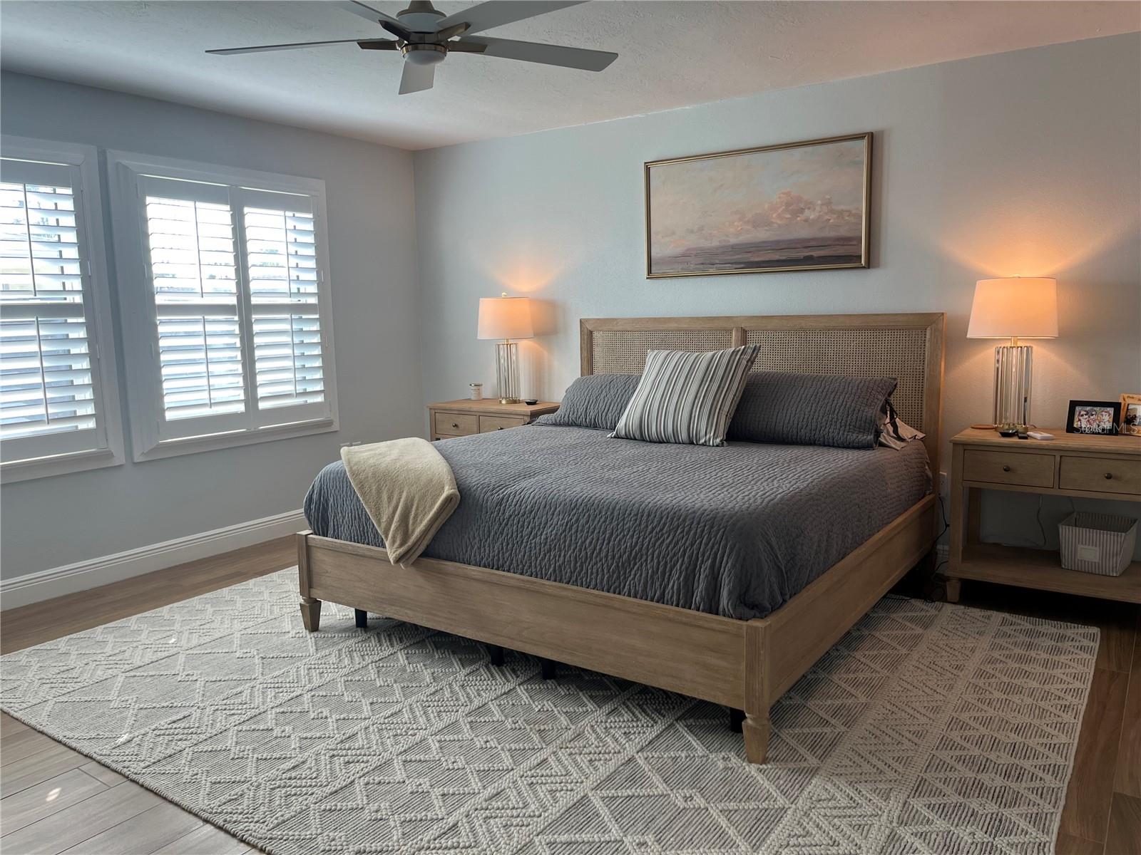 GULF MANOR - Residential