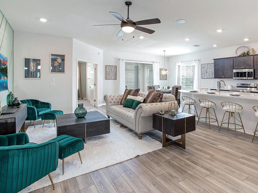 SUMMERCREST - Residential