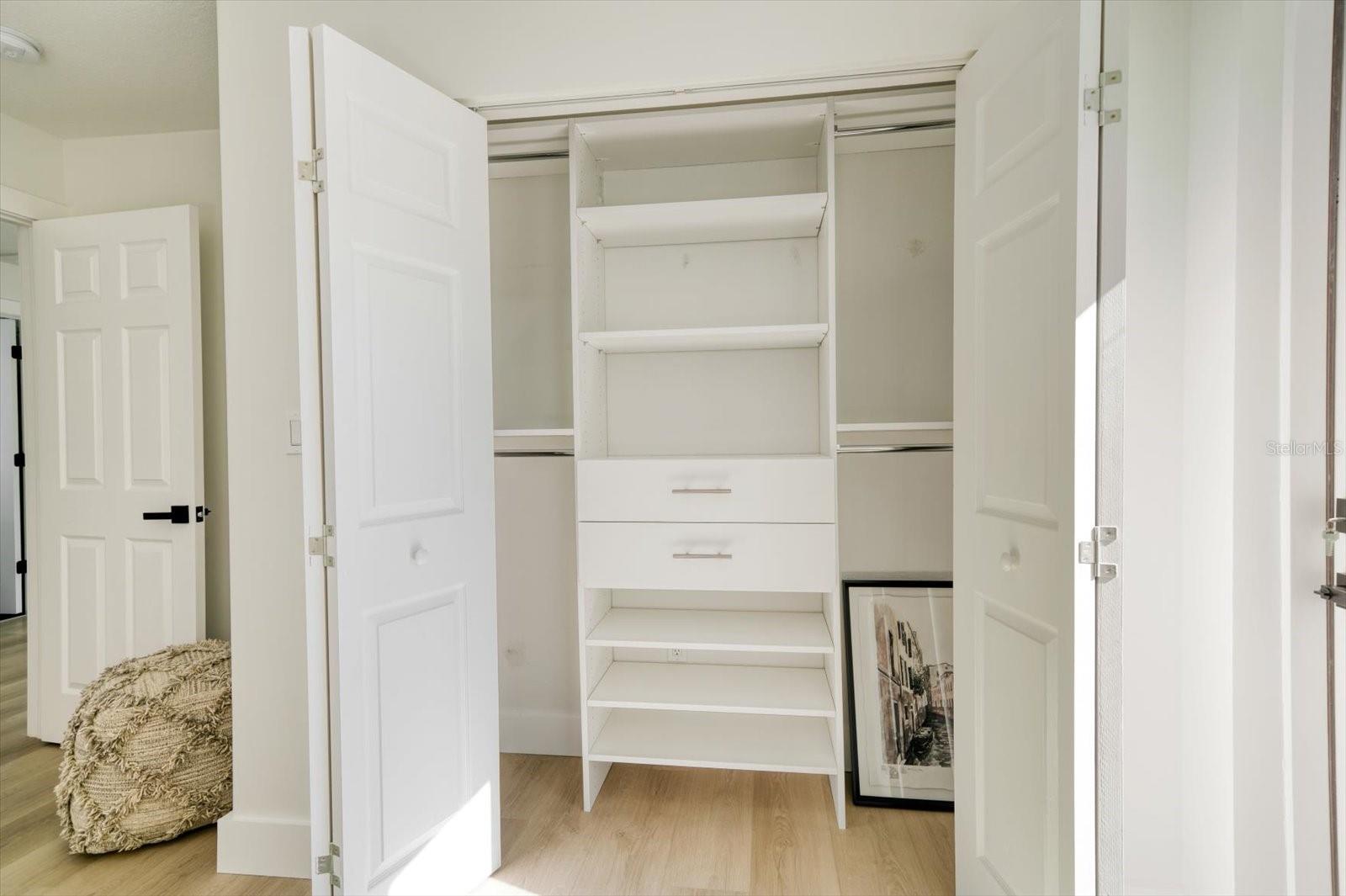 BAYSIDE SUB - Residential