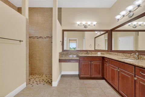 Tiny photo for 10131 Lake Miona Way, Oxford, FL 34484 (MLS # G5112854)
