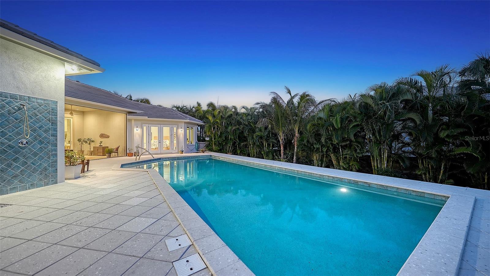 TRITON COVE - Residential