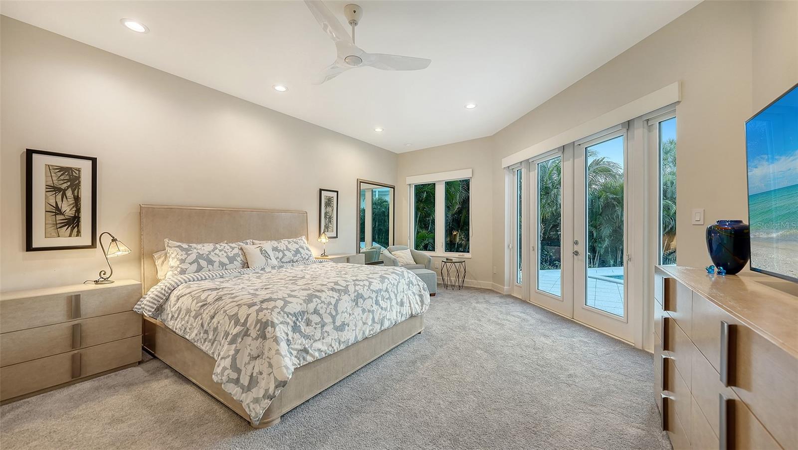 TRITON COVE - Residential