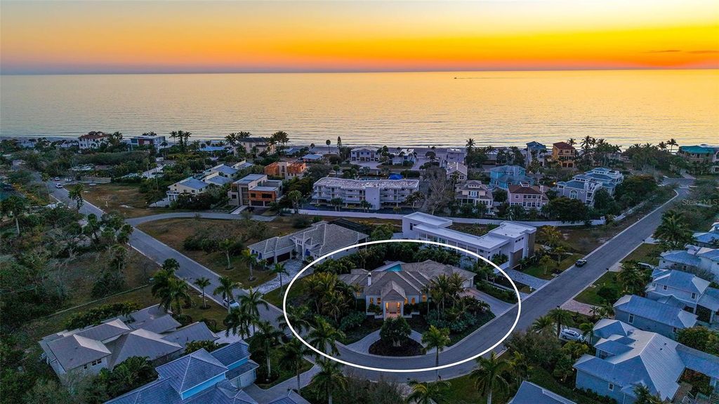 Photo of 617 Neptune Avenue, Longboat Key, FL 34228 (MLS # A4682518)