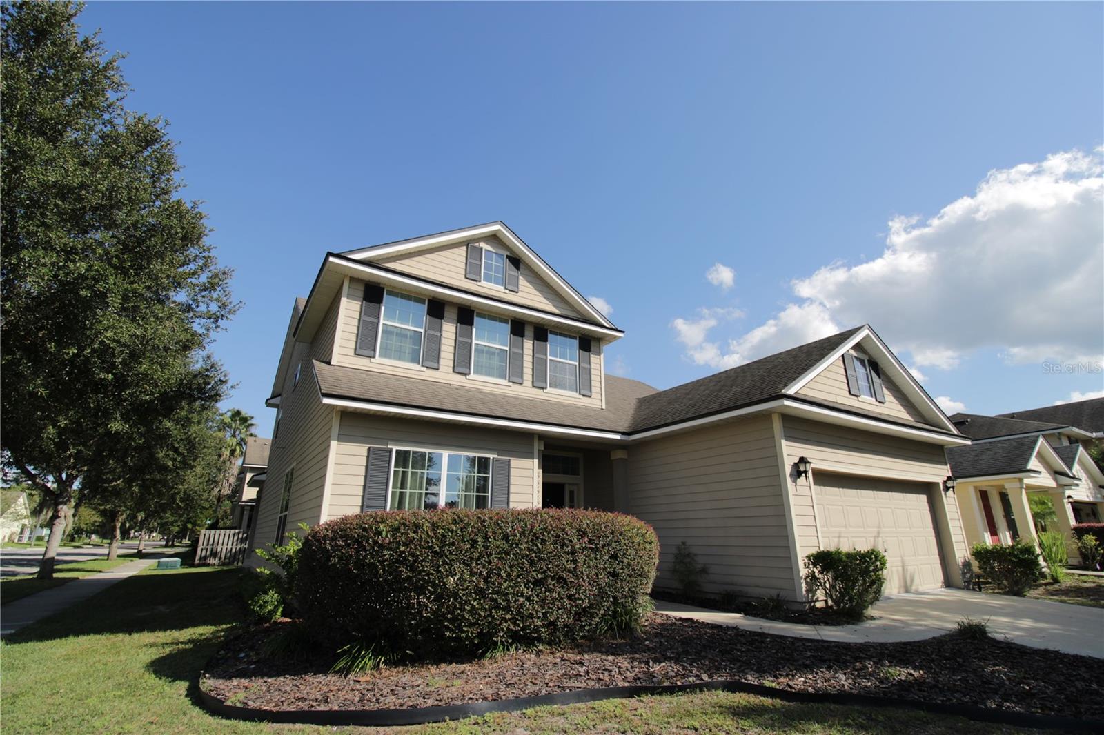 8225 NW 53rd Terrace, Gainesville, FL 32653 – For Rent
Experience elegant living in this stunning 5-bedroom, 3.5-bath two-story home located in the highly sought-after Weschester Subdivision. Boasting updated flooring throughout and vaulted ceilings, this home perfectly blends modern updates with timeless design.
Upon entry, you’ll find a bonus room and formal dining area that flow seamlessly into a spacious kitchen featuring 42-inch upper cabinets, granite countertops, stainless steel appliances, and a breakfast bar. The adjoining dining area overlooks the covered rear patio, offering a peaceful space for entertaining or relaxing outdoors.
The downstairs also includes a half bath, laundry room, and a primary suite with a luxurious en-suite bathroom showcasing a garden tub, walk-in shower, and generous walk-in closet.
Upstairs, you’ll find four additional bedrooms and two full bathrooms. Two of the bedrooms are connected by a Jack-and-Jill bathroom, complete with a sink entering from each bedroom, a private toilet area, and a walk-in shower—ideal for family or guests.
Additional features include a 2-car garage with brand-new epoxy flooring and access to community amenities such as a pool, sidewalks, street lights, playground, park and scenic ponds.  Brand New HVAC installed June 2025; New Refrigerator, New Flooring Throughout, Lawn and Pest Control included.
