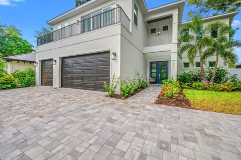 A home in SARASOTA