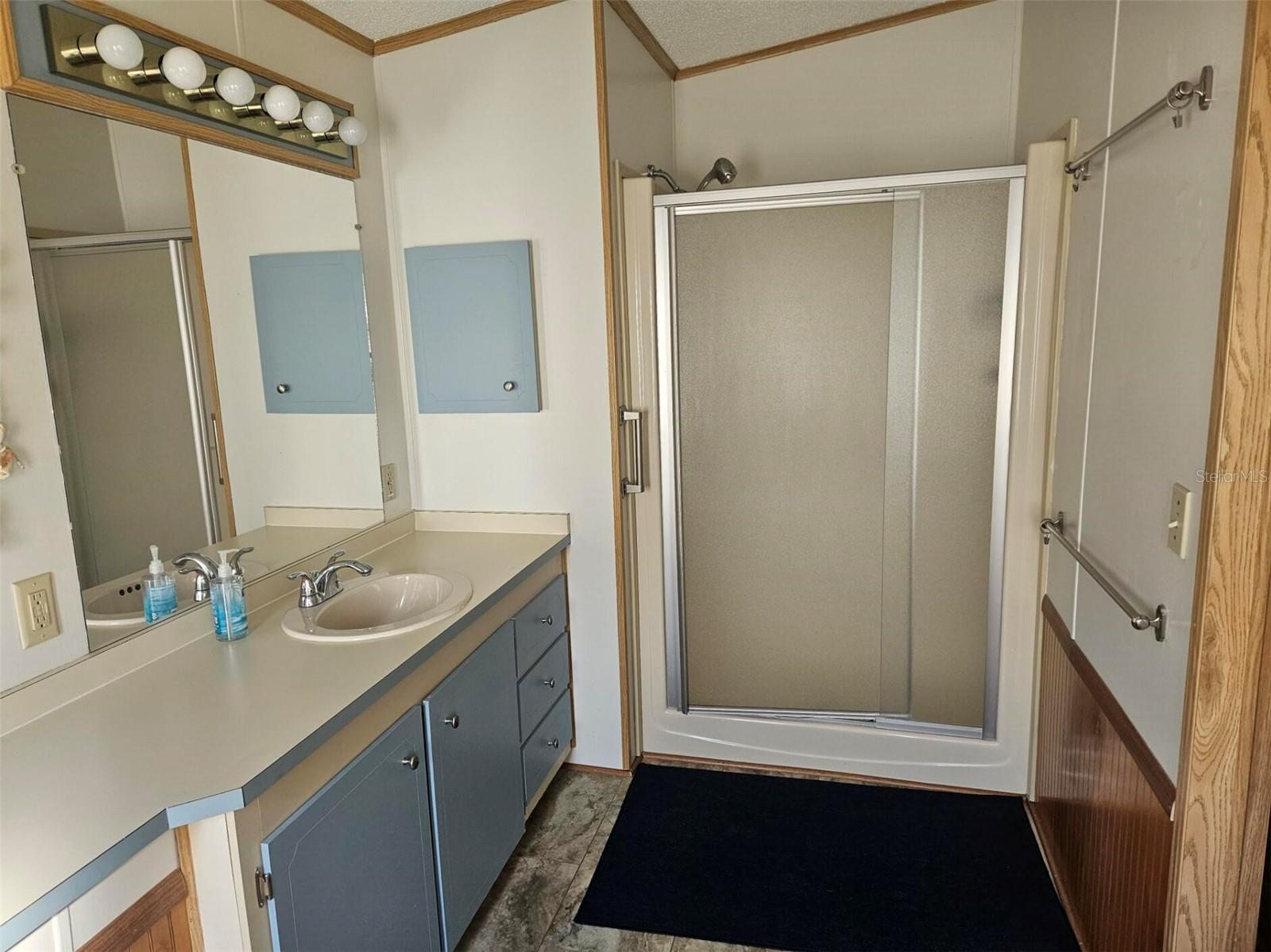 GOLF LAKES RESIDENTS CO-OP - Residential