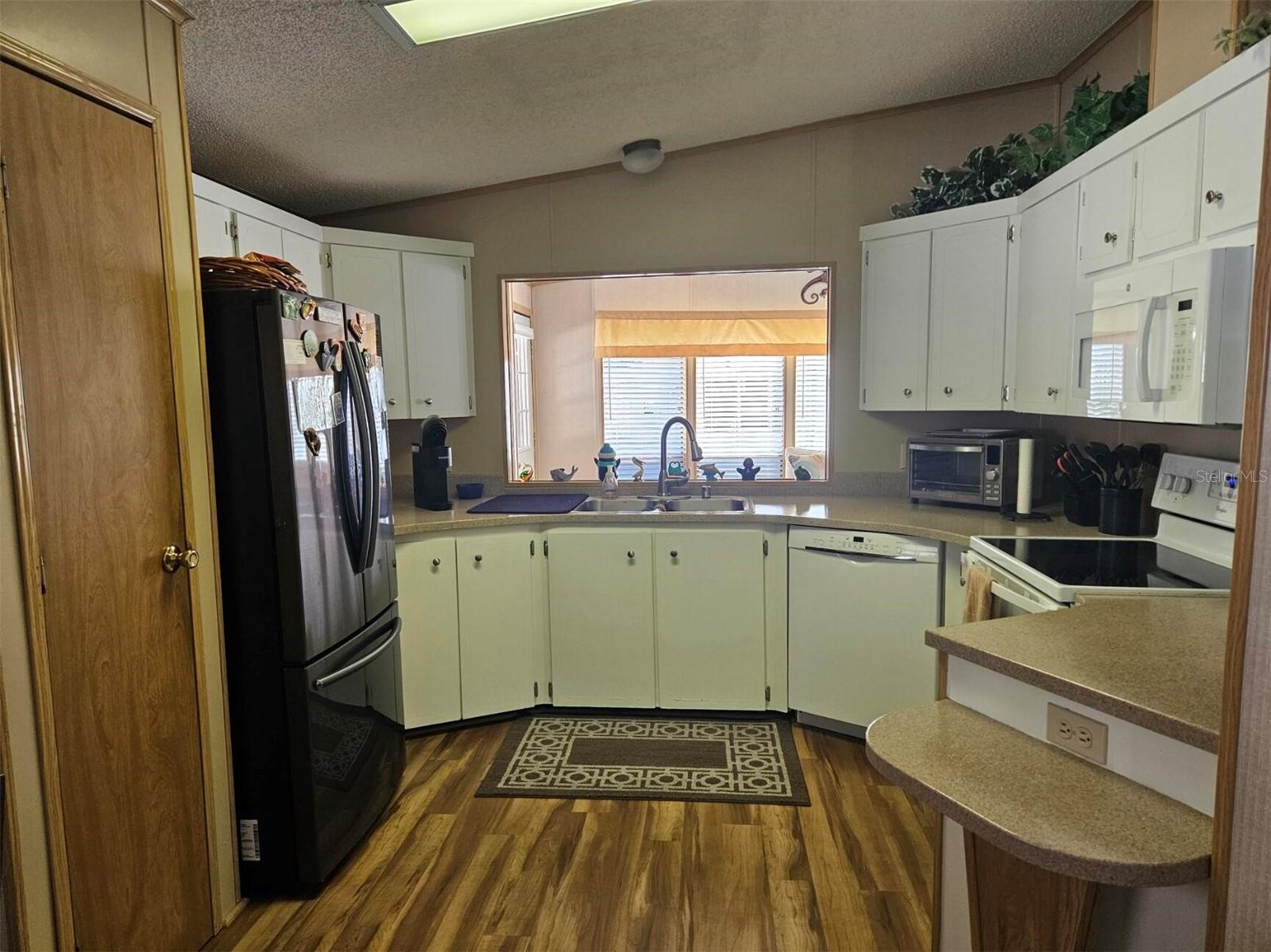 GOLF LAKES RESIDENTS CO-OP - Residential