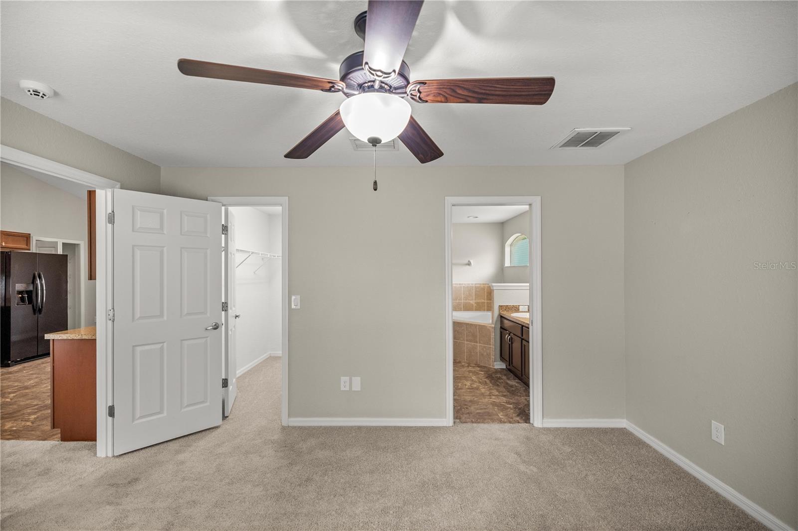 KINGSLAND COUNTRY ESTATES FOREST GLENN - Residential