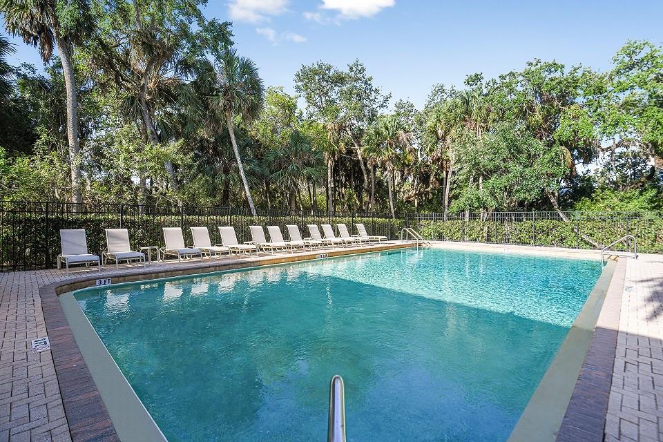 PALM RIVER TOWNHOMES - Residential