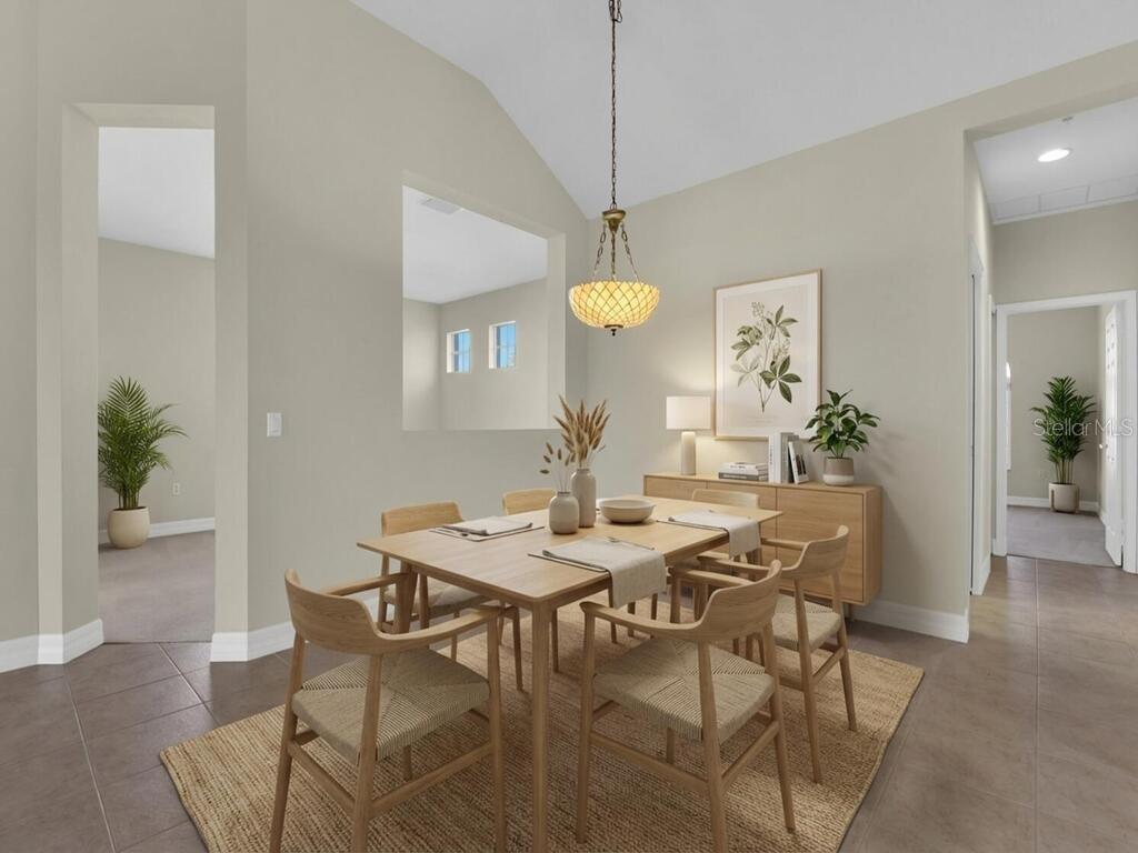 HAMILTON/LUCAYA - Residential