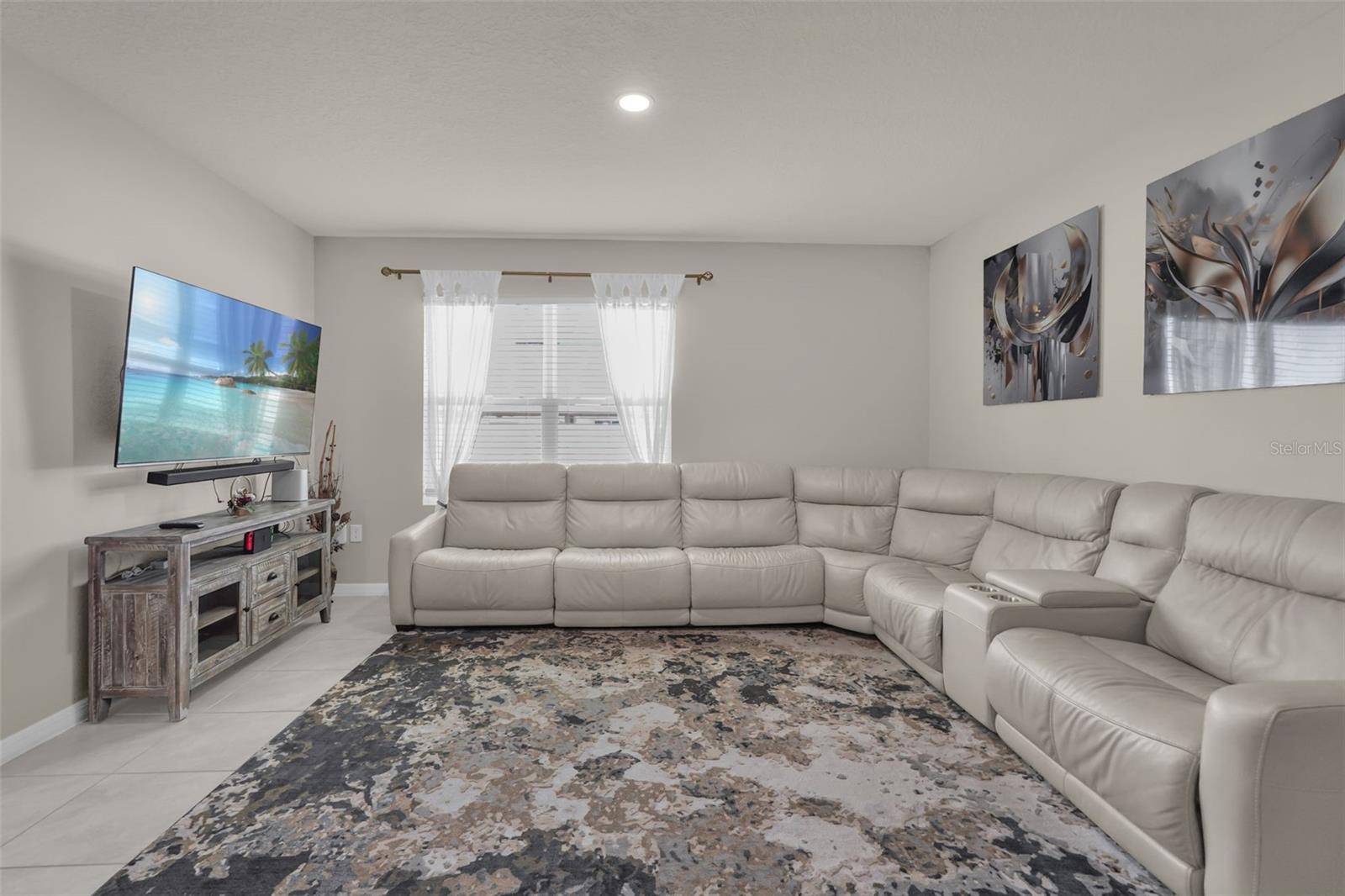 1534 OAK RESERVE DRIVE
