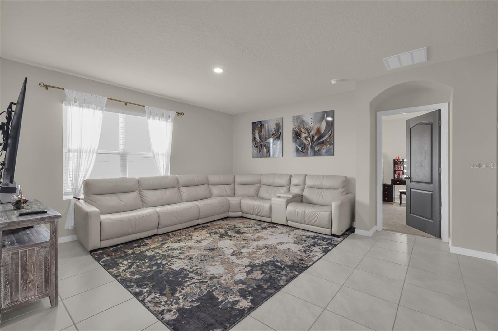 1534 OAK RESERVE DRIVE
