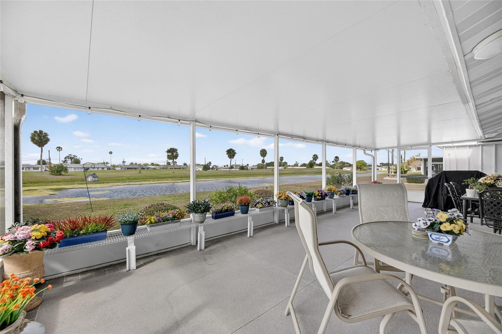 DEL WEBBS SUN CITY FLORIDA UN - Residential