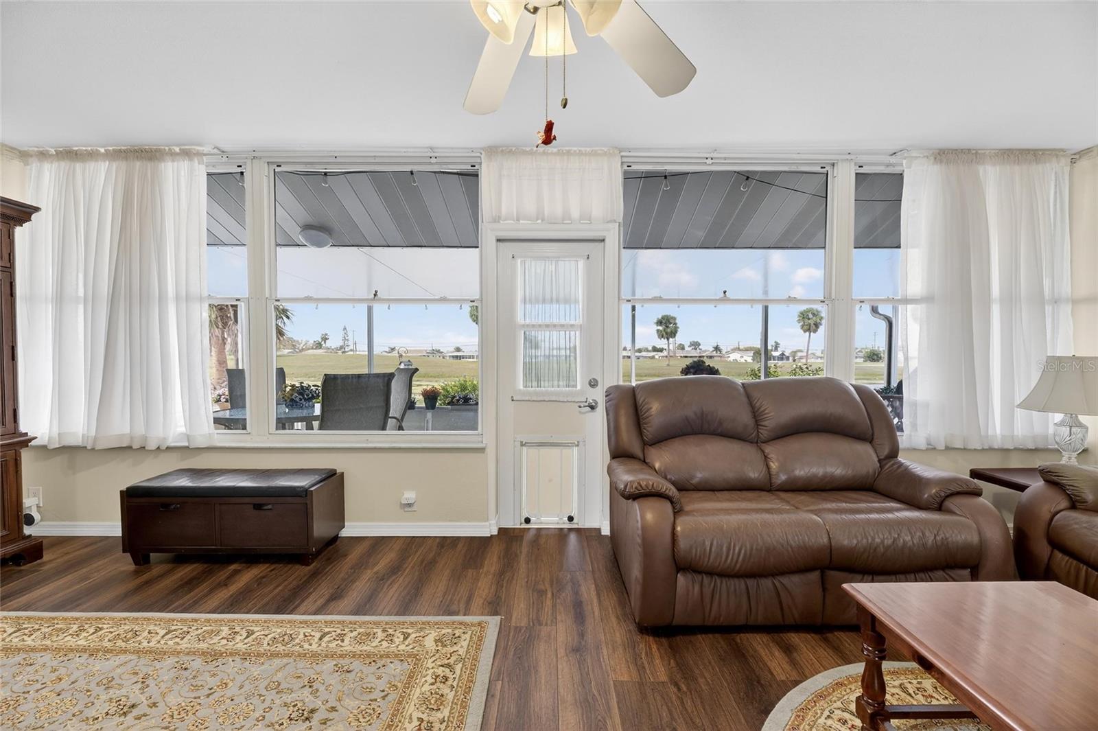 DEL WEBBS SUN CITY FLORIDA UN - Residential