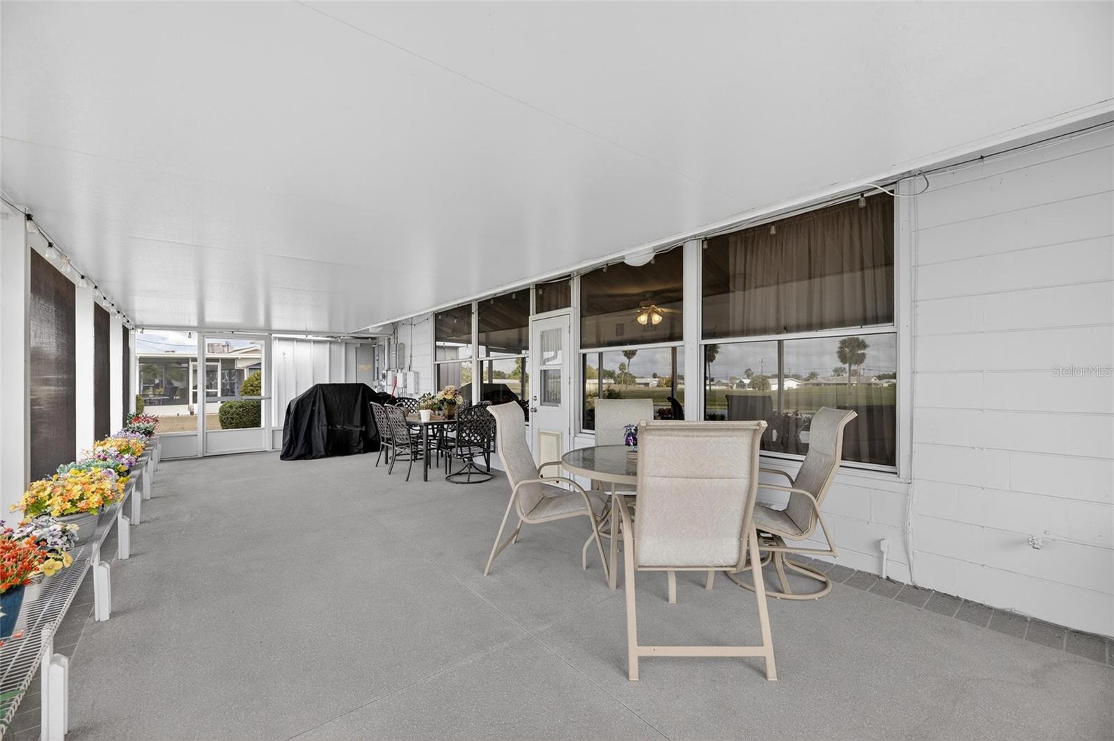 DEL WEBBS SUN CITY FLORIDA UN - Residential