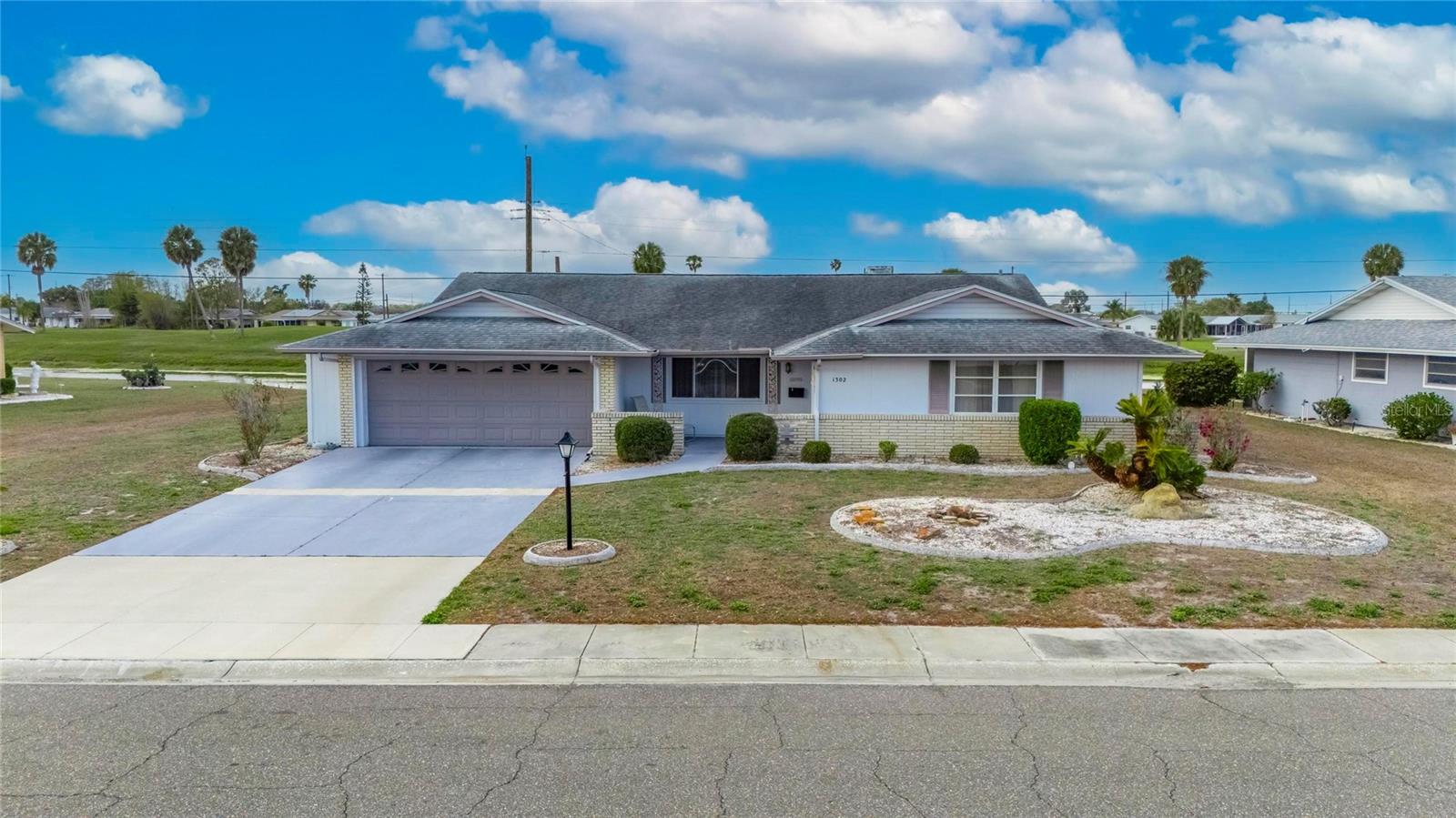 DEL WEBBS SUN CITY FLORIDA UN - Residential