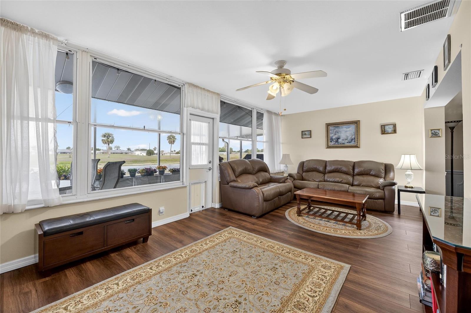 DEL WEBBS SUN CITY FLORIDA UN - Residential