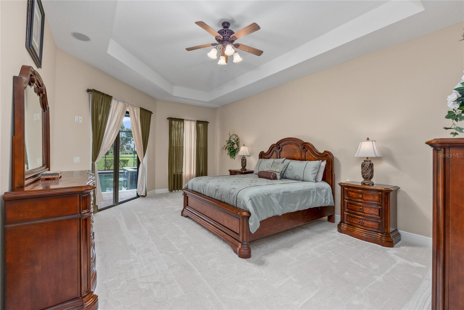NINE EAGLES UNIT ONE SEC I - Residential