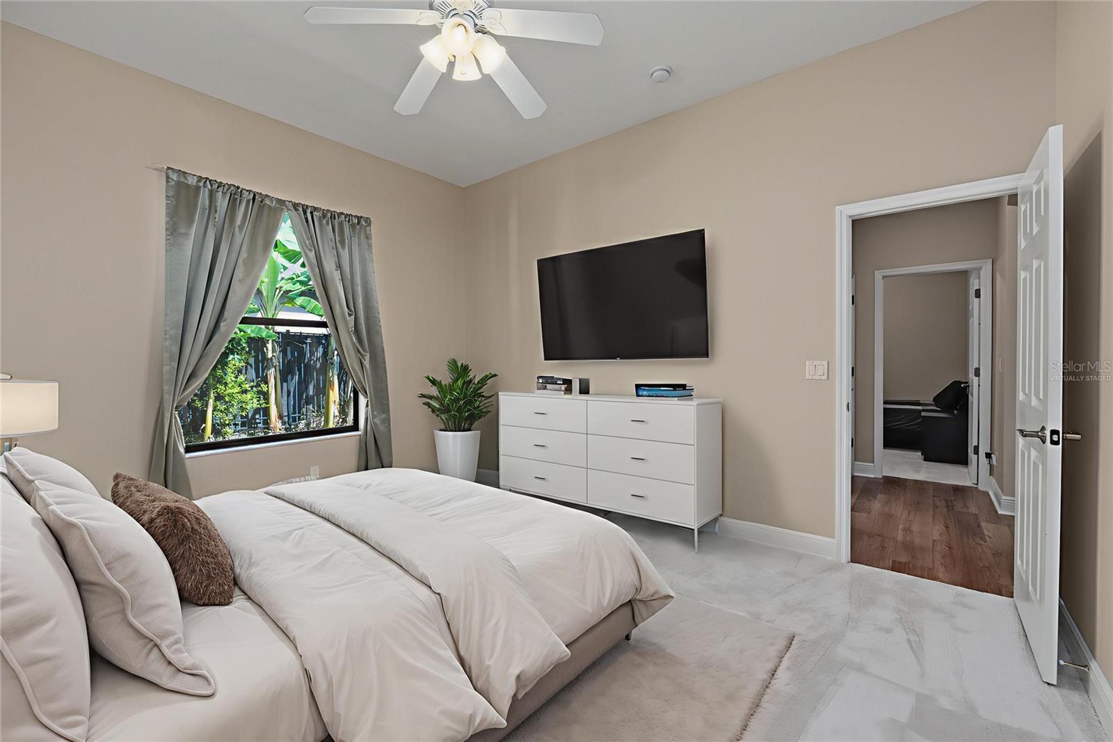 NINE EAGLES UNIT ONE SEC I - Residential