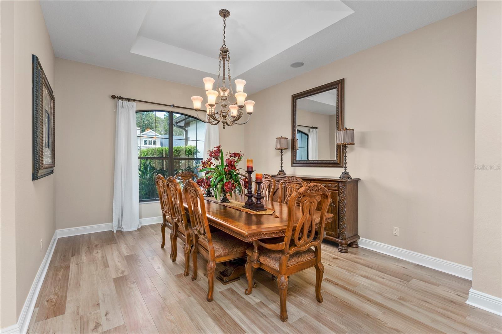 NINE EAGLES UNIT ONE SEC I - Residential