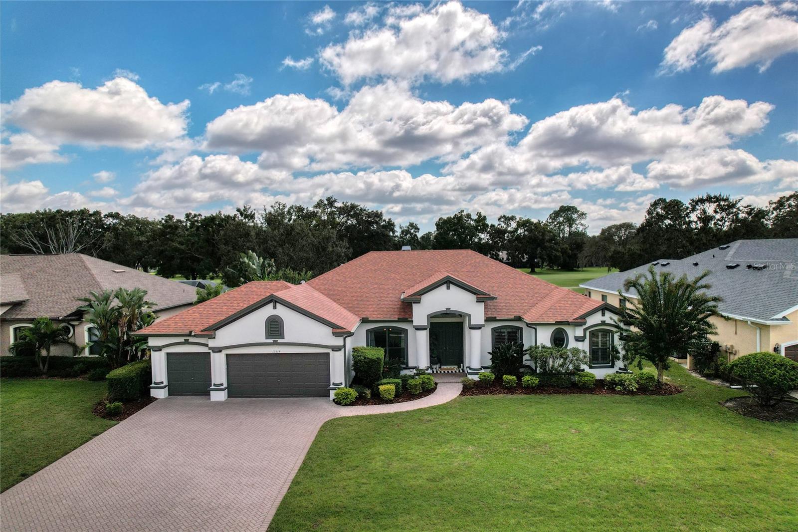 NINE EAGLES UNIT ONE SEC I - Residential