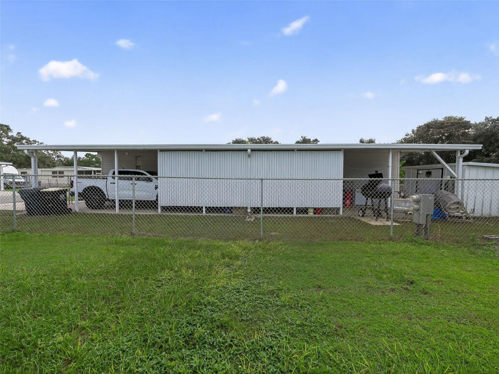 CALOOSA LAKE VILLAGE - Residential