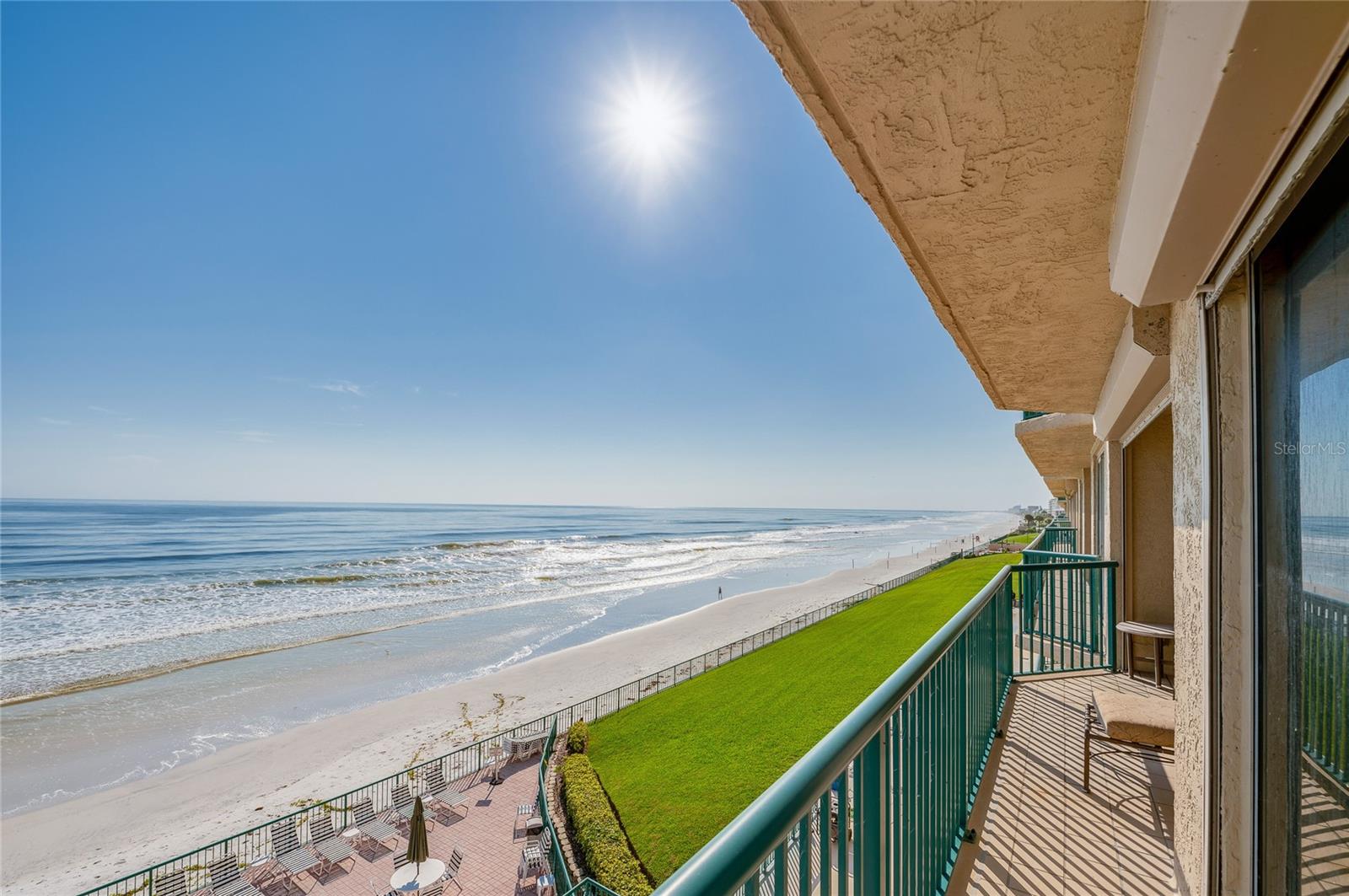 TOWERS AT PONCE INLET TOWER 01 CONDO - Residential