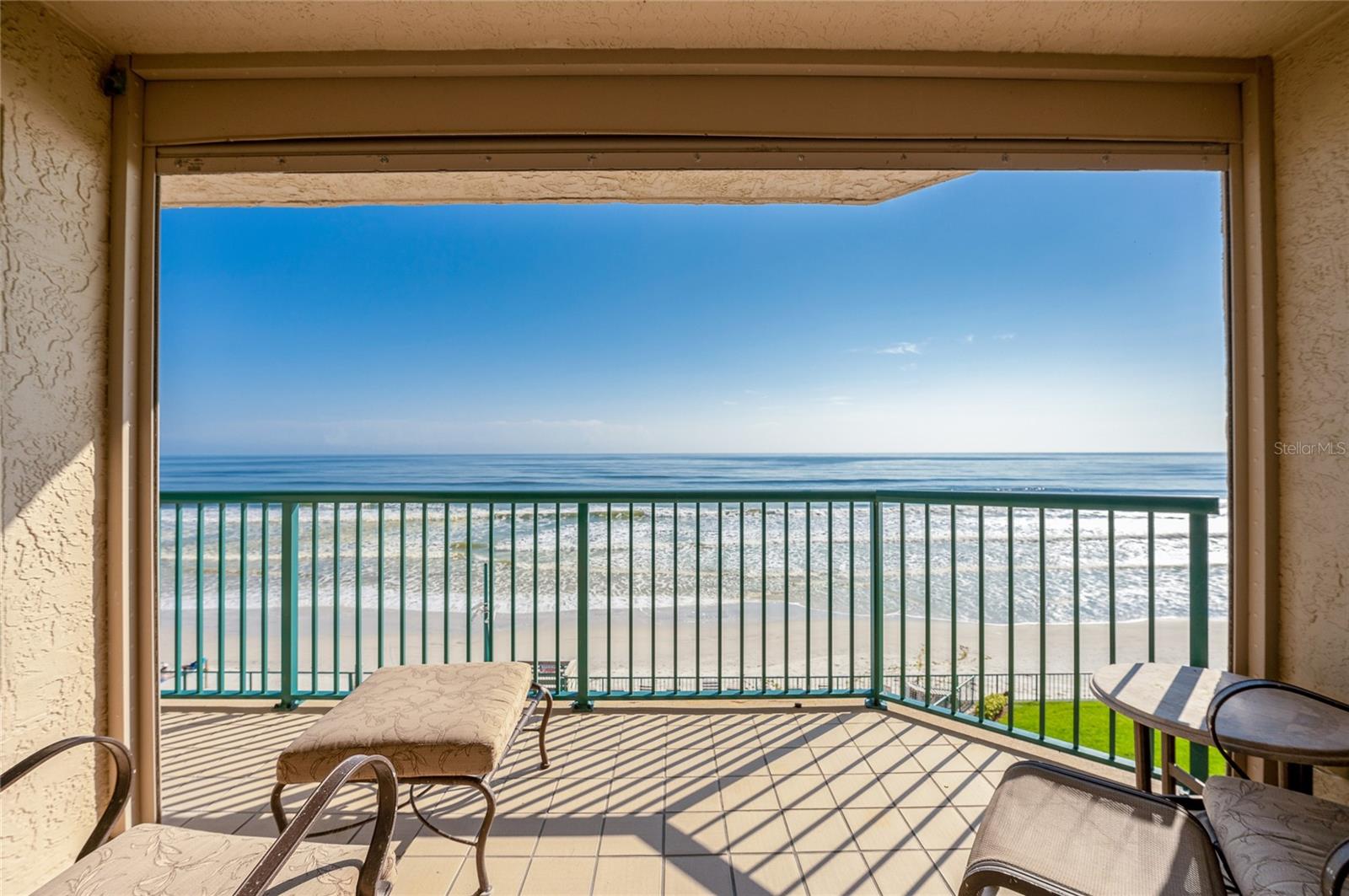 TOWERS AT PONCE INLET TOWER 01 CONDO - Residential