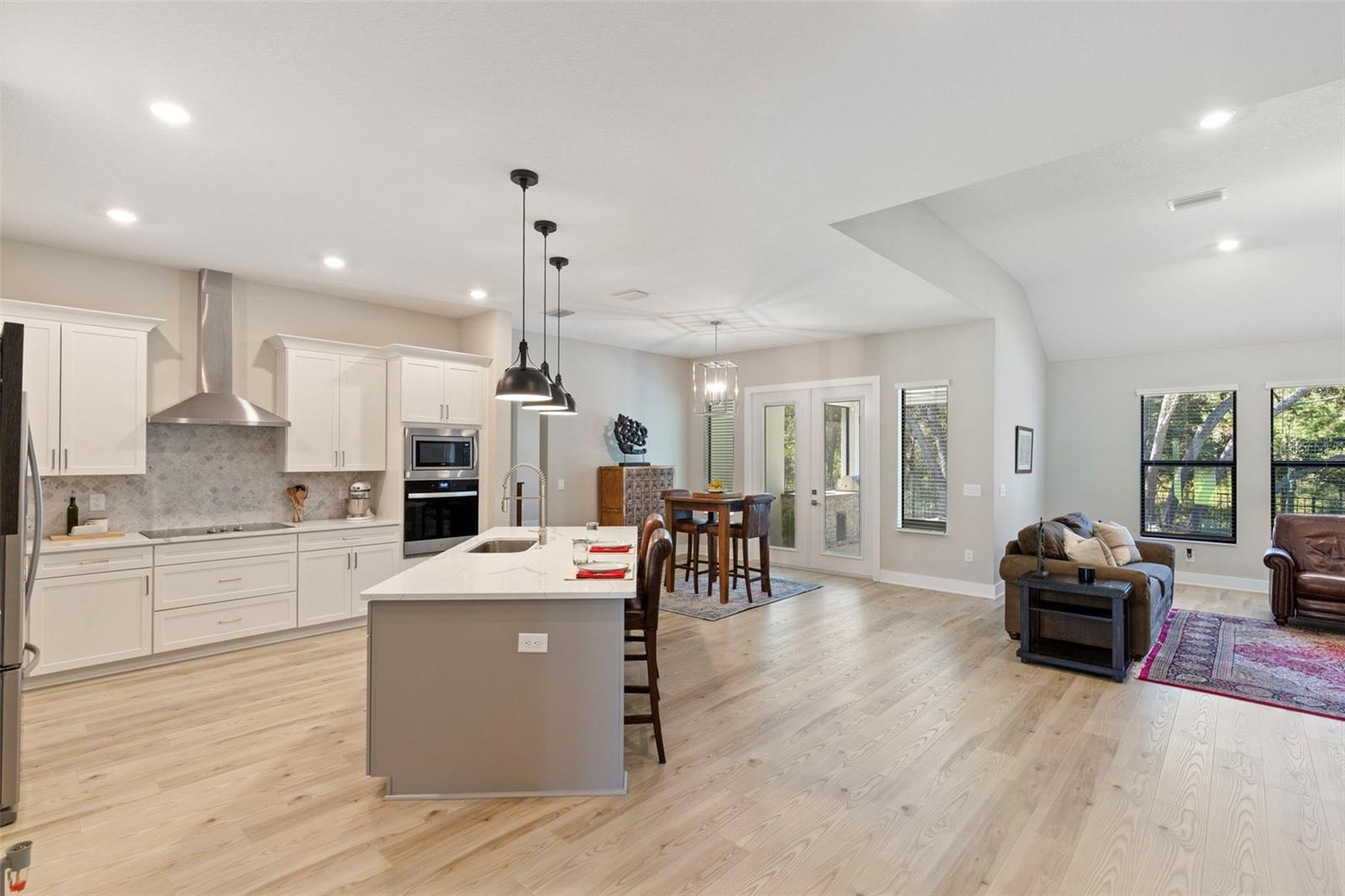 BELLA TERRA - Residential