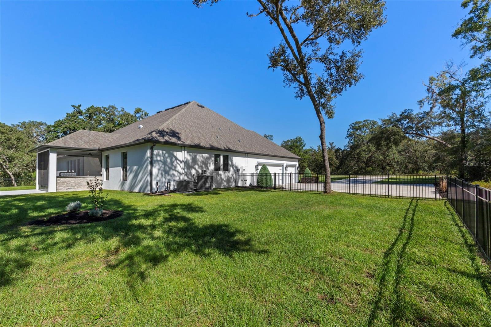 BELLA TERRA - Residential