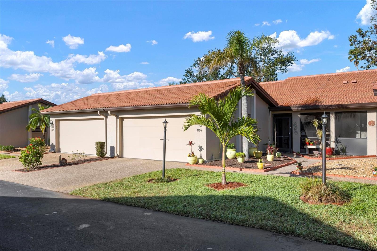 867 COUNTRY CLUB CIR #71