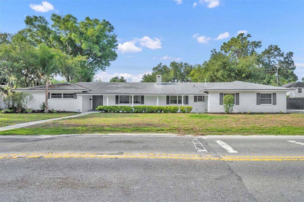 Photo of 2450 Derbyshire Road, Maitland, FL 32751 (MLS # O6407991)