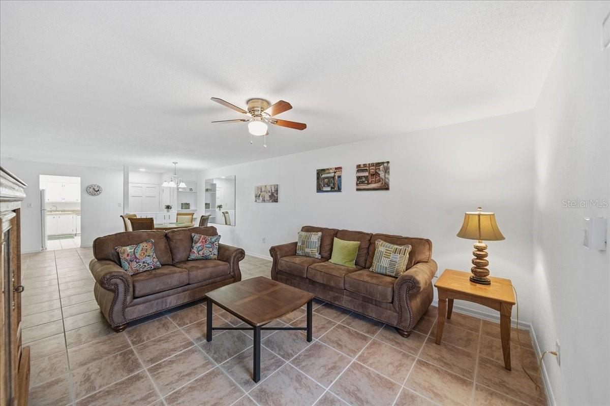 WELLINGTON PT 01 BLDGS 01 02 & WELLINGTON PT 02 B - Residential