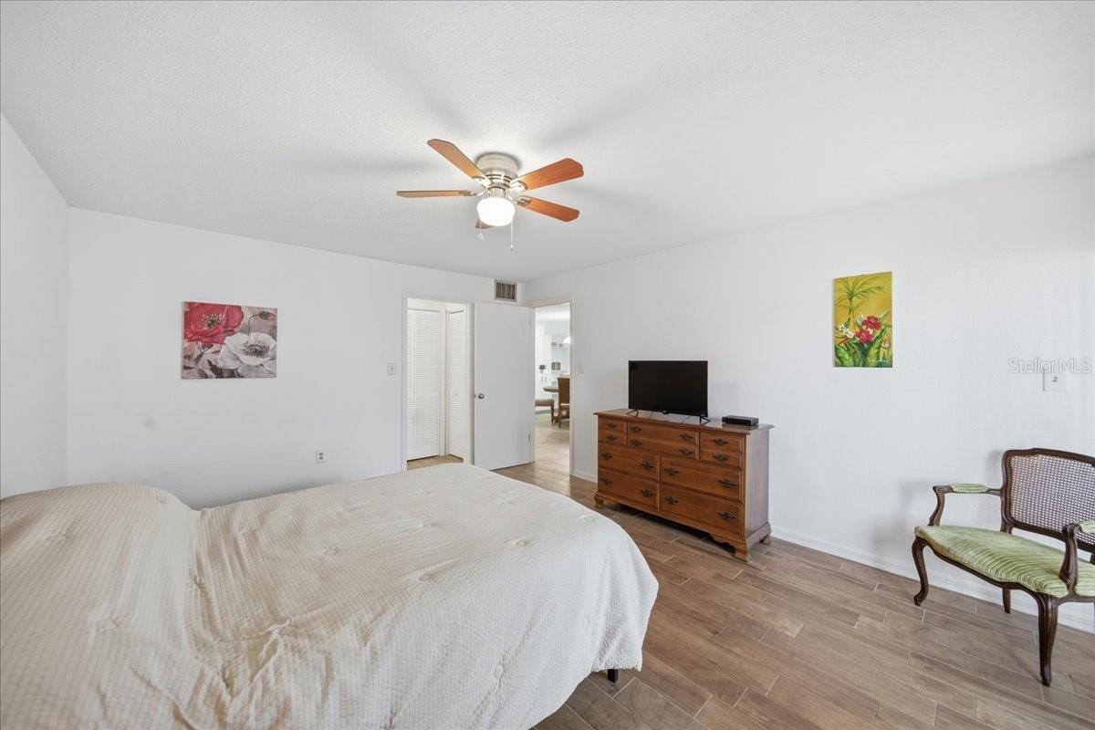 WELLINGTON PT 01 BLDGS 01 02 & WELLINGTON PT 02 B - Residential