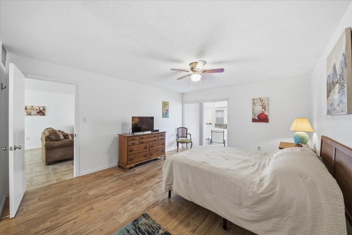 WELLINGTON PT 01 BLDGS 01 02 & WELLINGTON PT 02 B - Residential