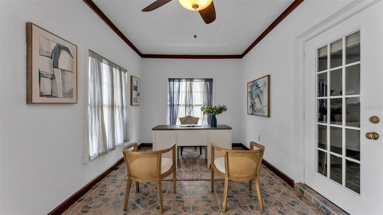 ENGLELAKE - Residential