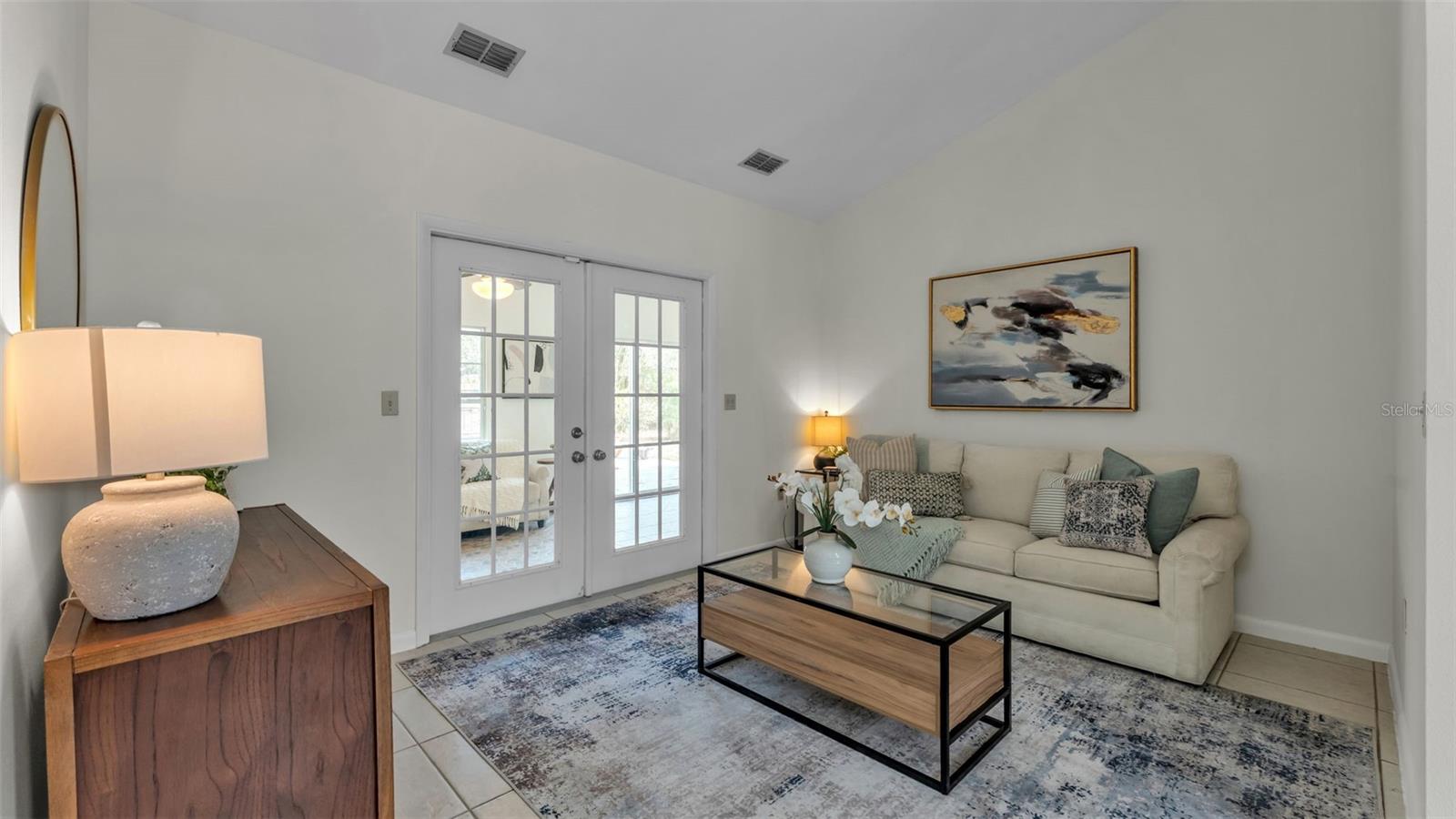 ENGLELAKE - Residential