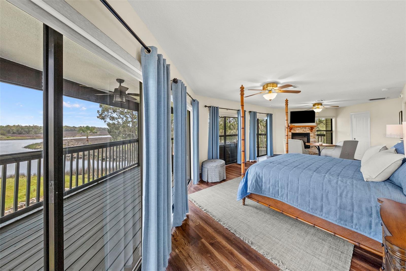 003599 - UNREC TRACTS IN 08-20S-17E - Residential