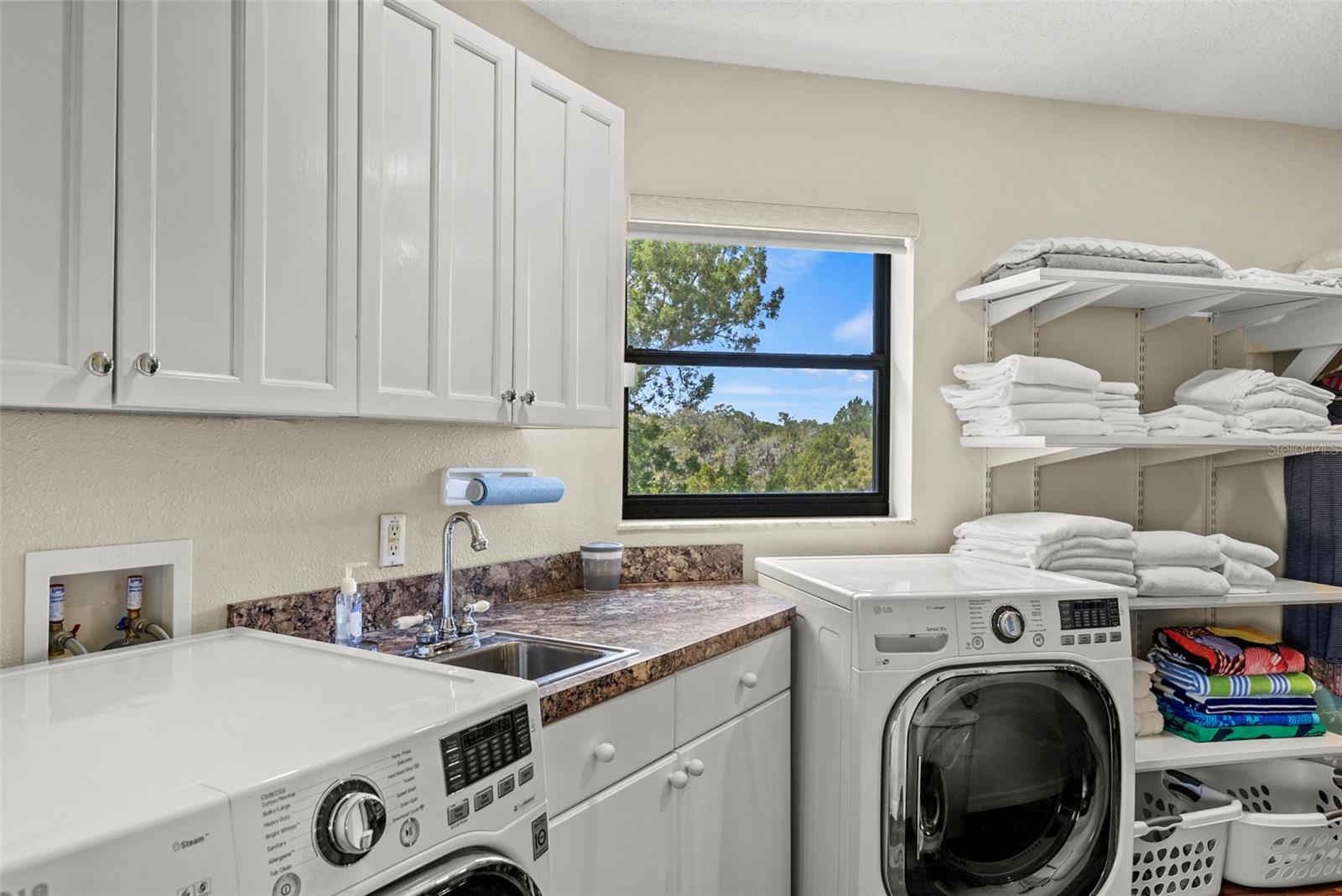 003599 - UNREC TRACTS IN 08-20S-17E - Residential