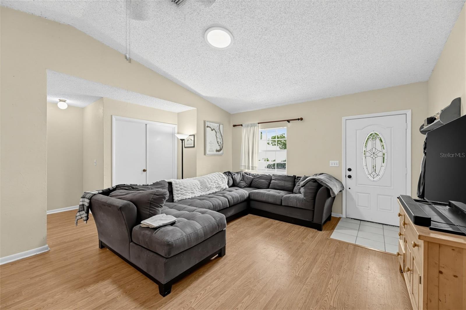 5 BANNER LANE