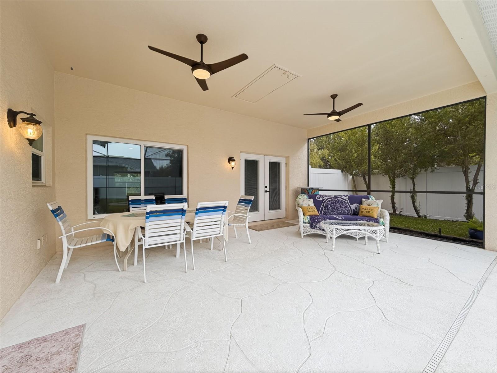 CYPRESS PARK OF TARPON SPGS - Residential