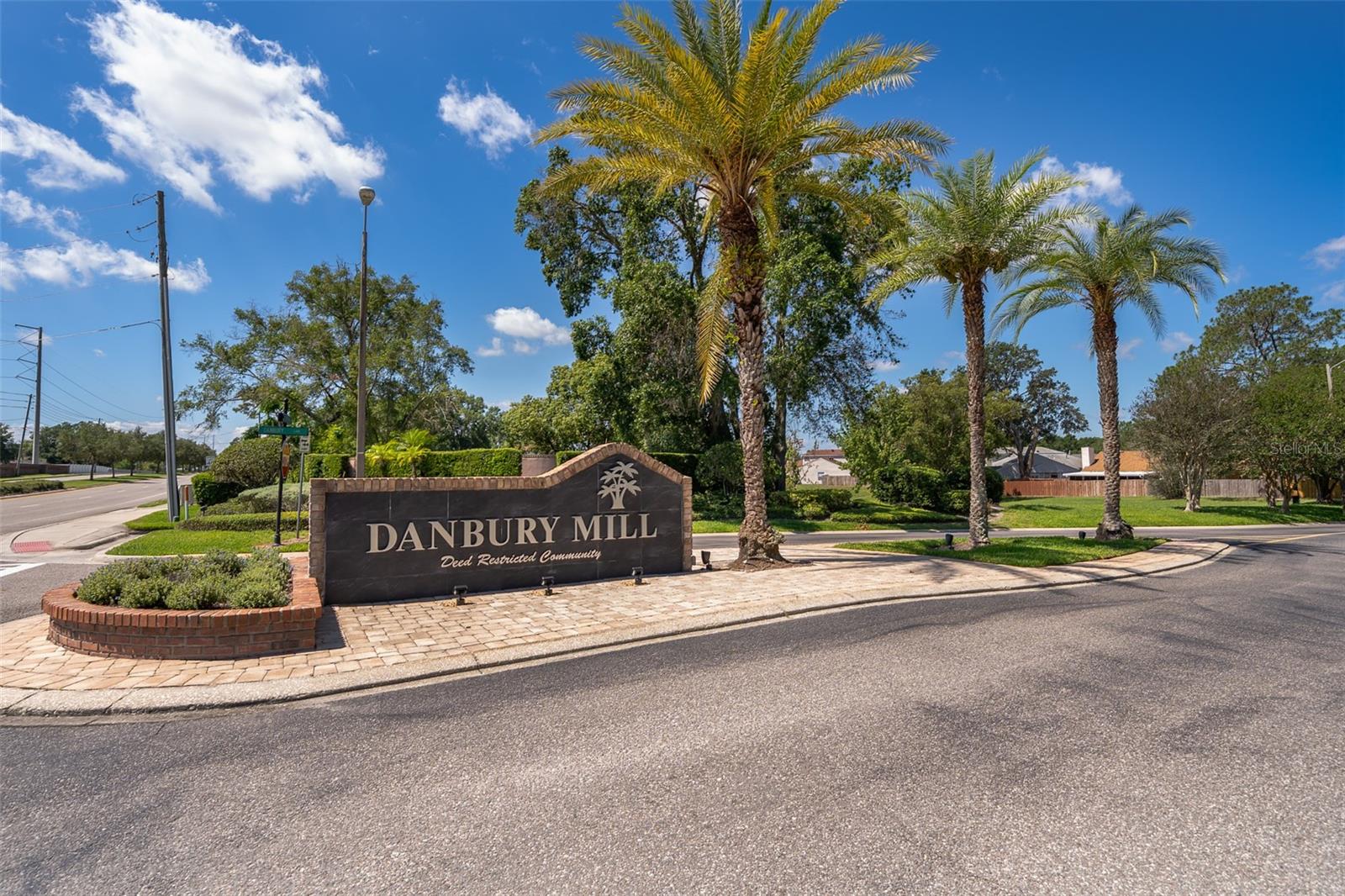 849 MILLRACE POINT