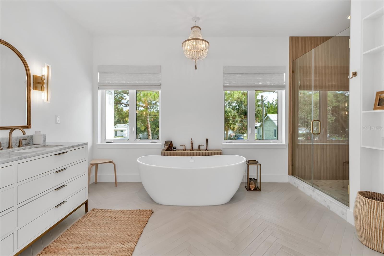 MCINTYRE WILSON & POTTERS - Residential