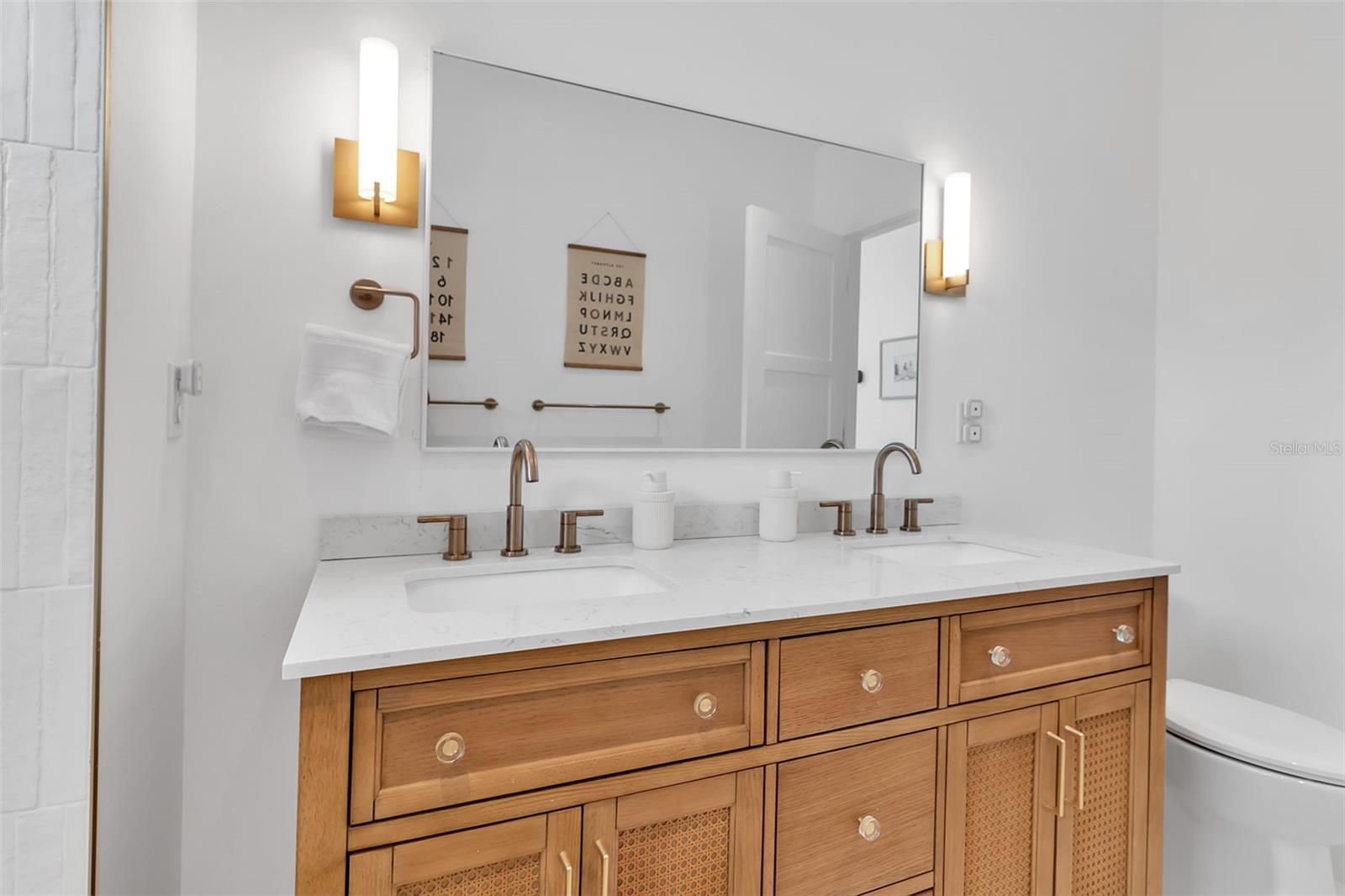 MCINTYRE WILSON & POTTERS - Residential